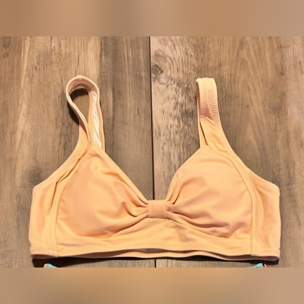Bikini Top: Size Small